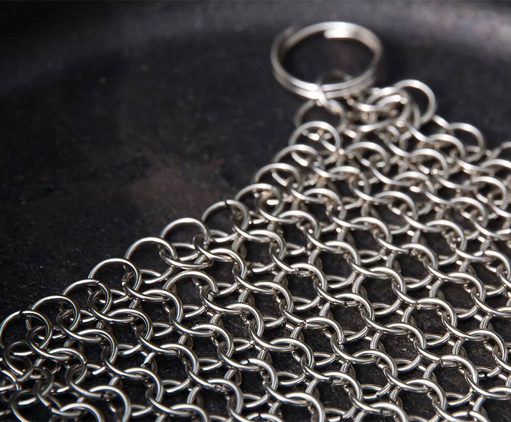 CHAINMAIL CLEANER FOR CAST AND WROUGHT IRON