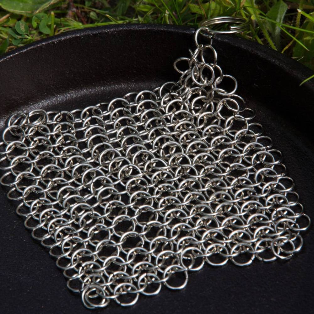CHAINMAIL CLEANER FOR CAST AND WROUGHT IRON